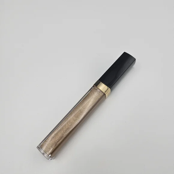 Brand new authentic Chanel lip gloss -712 MELTED HONEY - Picture 6 of 9